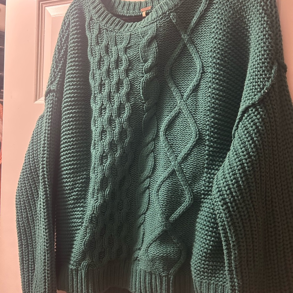 Free people dream Green Cable Knit Sweater